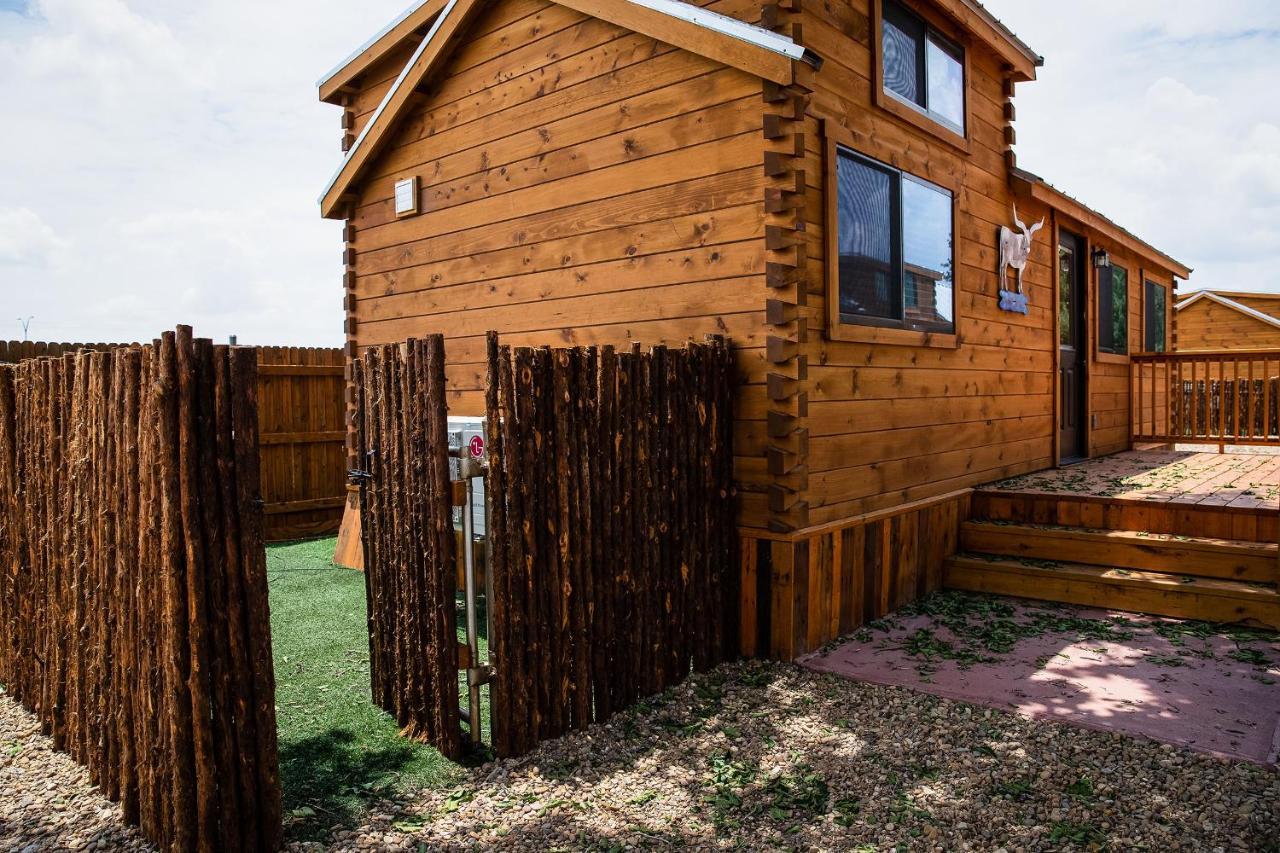 The Big Texan - Cabins And Wagons Amarillo Exteriér fotografie